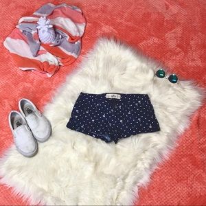 ✨Hollister Palm Tree Shorts